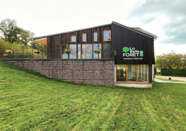 Un nouveau souffle pour l’Hôtel de la Gare de Darney